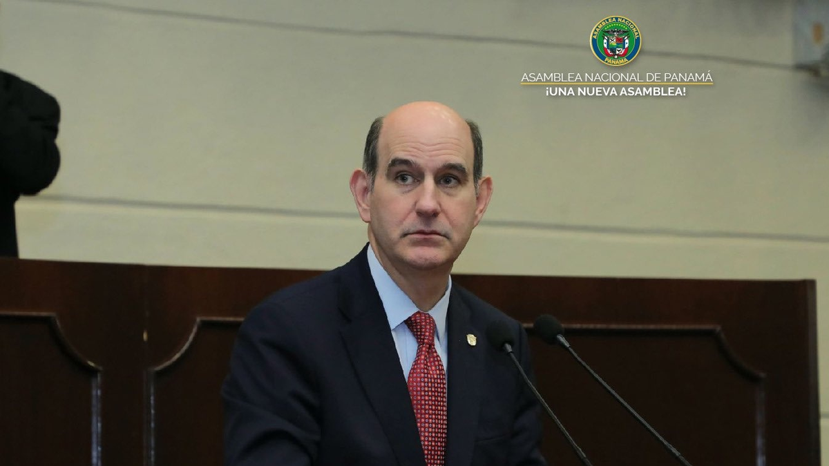 Ministro del MEF - Felipe Chapman