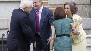 Los reyes  ofrecen almuerzo a presidente Ricardo Martinelli en su viaje de despedida