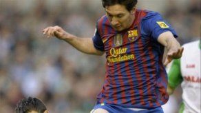 Messi lidera en solitario tabla de goleadores tras su hat-trick
