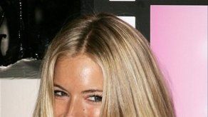 Sienna Miller cierra de momento puertas al cine para centrarse en hija