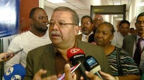 Taxista bajo impedimento de salida del país por agresión a policía Taxista bajo impedimento de salida del país por agresión a policía