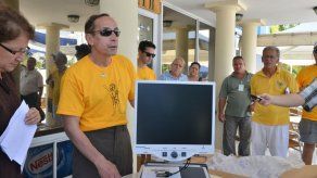 Implantan en Francia chips que devuelven la visión a pacientes ciegos