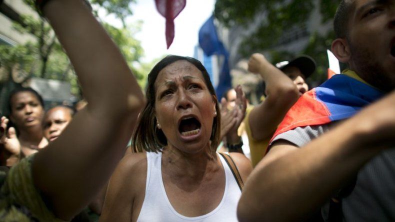 Muerte de niño en Venezuela refleja crisis del sector salud