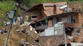 Al menos seis muertos por alud en Medellín