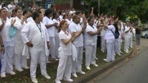 Técnicos de enfermería mantienen su posición