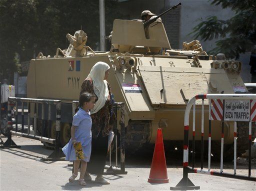 Cadena Al Yazira demanda a gobierno egipcio