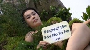 Los desnudos contra las pieles vuelven a China de la mano de PETA