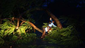 Ciclón Phailin azota el este de India