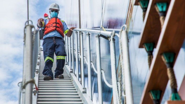Pese a la pandemia, el comercio mundial sigue en movimiento a través del Canal de Panamá