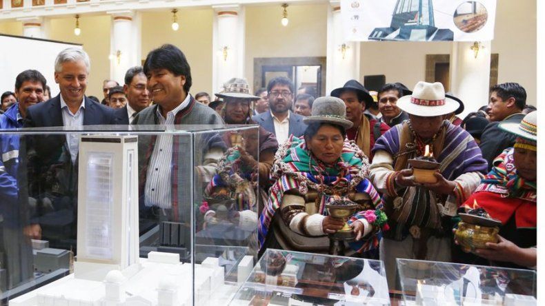 Evo Morales inicia construcción de lujoso palacio