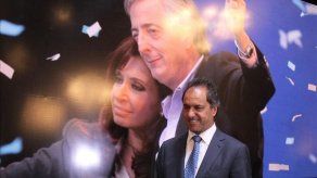 El oficialismo reivindica la figura de Kirchner en el tercer aniversario de su muerte