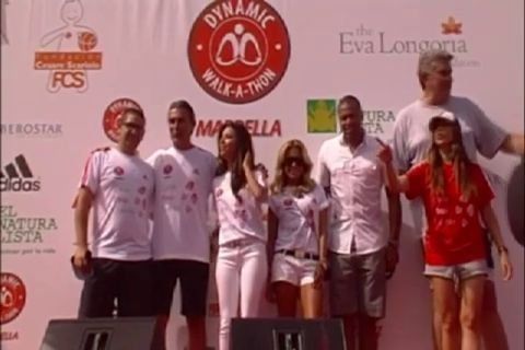 España: Eva Longoria colabora con caminata para niños con cáncer
