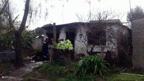 Incendio por falla eléctrica en Montevideo provoca muerte de padre e hijo