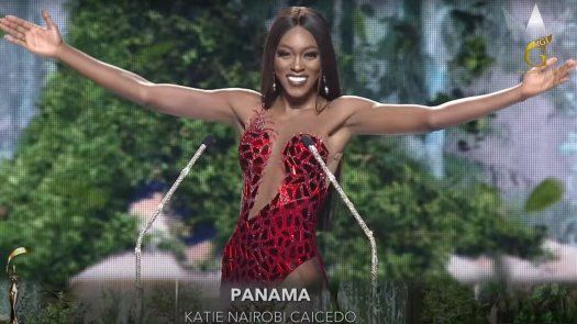 Katie Caicedo durante la preliminar de Miss Grand International 2021.