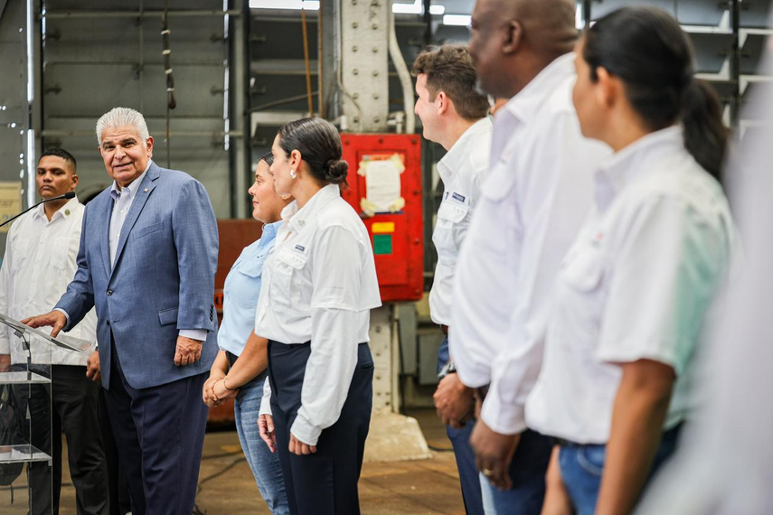 Presidente Mulino recibe B/.2,965 millones del Canal Presidente Mulino recibe B/.2,965 millones del Canal