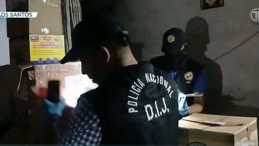 Extesorero de El Carate de Los Santos es aprehendido por presunto peculado y sustracción de documentos.