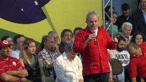 Allanan casa de Lula y deberá declarar por Petrobras