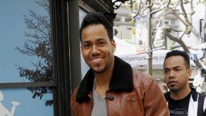 El rey de la bachata invade con su furor latino al gran público de EEUU