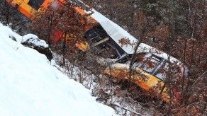 Descarrila tren turístico en los Alpes