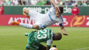 Schalke arranca con triunfo de 3-0 sobre Werder Bremen