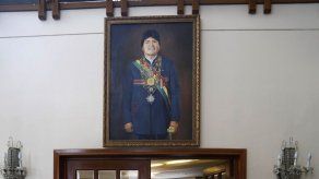 Morales inicia tercer mandato en medio de nubarrones