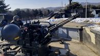 Uno de los cinco drones norcoreanos avistados el lunes al sur de la frontera, llegó hasta el norte de Seúl, lo que causó inquietud en la población de Corea del Sur, por lo que el ejército pidió disculpas públicamente el martes. Uno de los cinco drones norcoreanos avistados el lunes al sur de la frontera, llegó hasta el norte de Seúl, lo que causó inquietud en la población de Corea del Sur, por lo que el ejército pidió disculpas públicamente el martes.