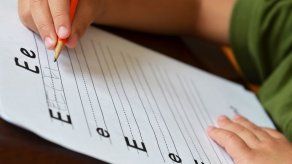 Científicos hallan una posible causa de la dislexia