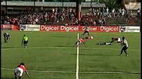 Ataque de abejas en partido de LPF recorre el mundo