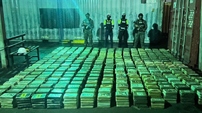 Policía Nacional desmantela cargamento de droga en el Pacífico Policía Nacional desmantela cargamento de droga en el Pacífico