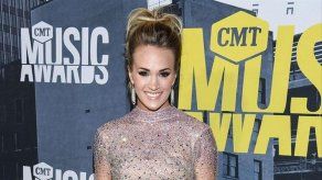 Carrie Underwood sufre accidente y termina con 40 puntos de sutura en el rostro