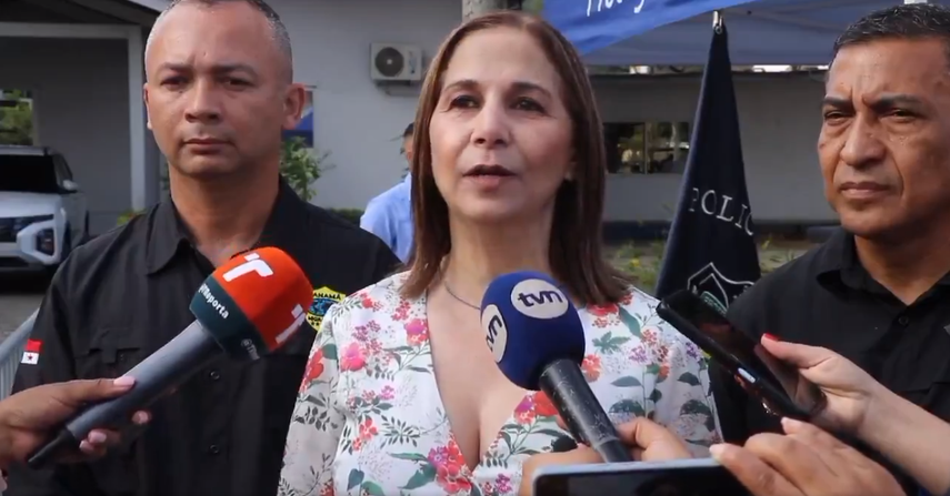 Directora de Migración explica los motivos para inadmisión en la entrada a Panamá