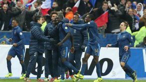 Francia y Holanda ultiman sus pruebas antes de la gira previa al Mundial