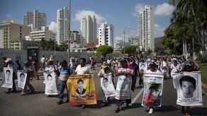 El presidente de México pierde apoyo de grandes empresarios