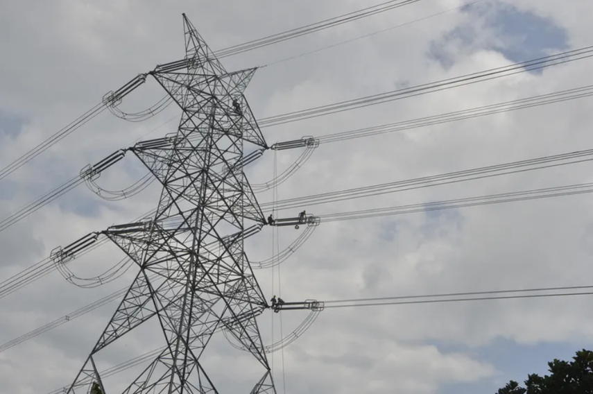 Habrá 11 horas de interrupción en el suministro de energía eléctrica en las comunidades.