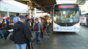 Asociación de Usuarios del Transporte denuncia aumento en el cobro del pasaje Asociación de Usuarios del Transporte denuncia aumento en el cobro del pasaje