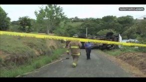 Camión cargado de herbicidas se volcó en Veraguas