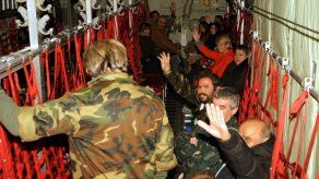 Italia continúa la búsqueda de desaparecidos tras el incendio del ferry