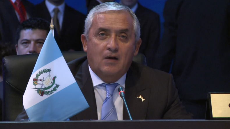 Presidente de Guatemala no interferirá en investigaciones contra corrupción
