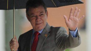 Santos respalda a alcalde de Bogotá luego de disturbios