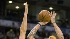 Nuggets celebran Año Nuevo con hazaña de su entrenador