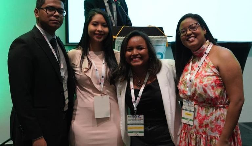 CSS: Médicos residentes de Colón logran por segunda vez la victoria en el concurso de Trivias. CSS: Médicos residentes de Colón logran por segunda vez la victoria en el concurso de Trivias.