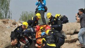 Más de 30 heridos y 64.500 damnificados tras seísmo en China