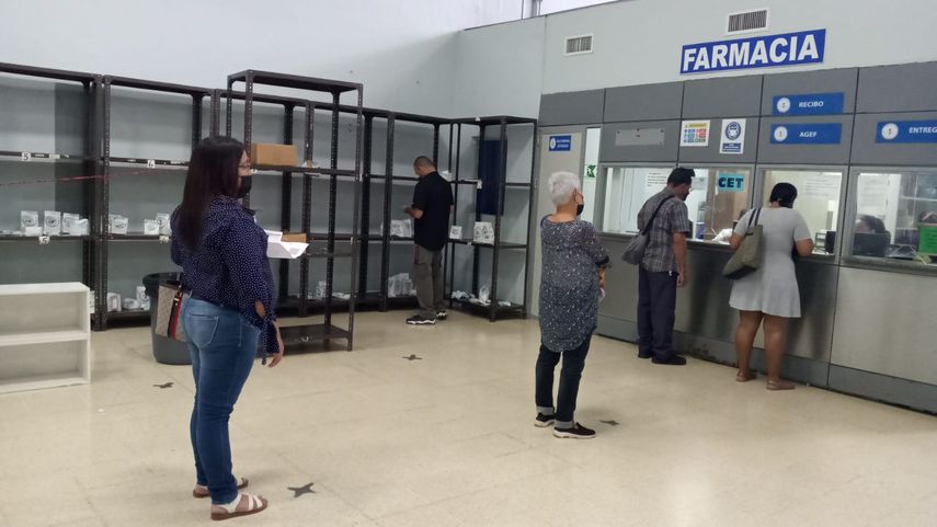 Asegurados llevan meses denunciando falta de medicamentos.