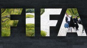 FIFA admite Rusia y Catar podrían perder mundiales si se prueba corrupción