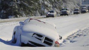 Nevada deja muertes y percances en noreste de EEUU