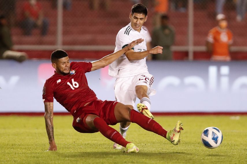 Andrés Andrade regresa a entrenar con el Arminia