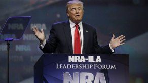 Partidarios de armas de fuego buscan avances bajo Trump