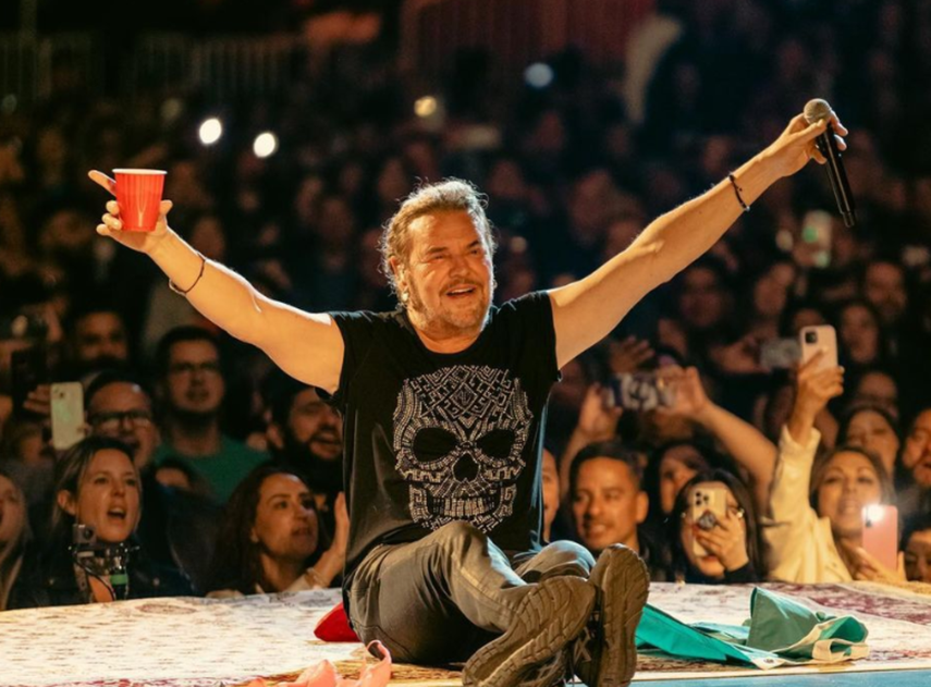 Maná arremete contra Bad Bunny