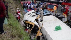 Suben a 23 los muertos en accidente vial en Honduras