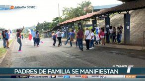 Padres de familia de Arraiján cerraron acceso a la capital
